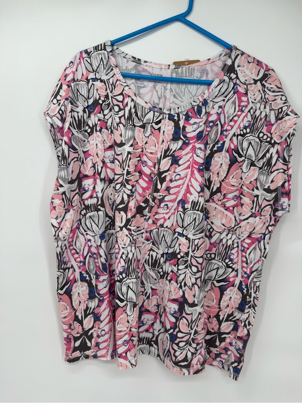 Talbots Pink Floral Scoop-Neck Tunic with Black & Blue Accents